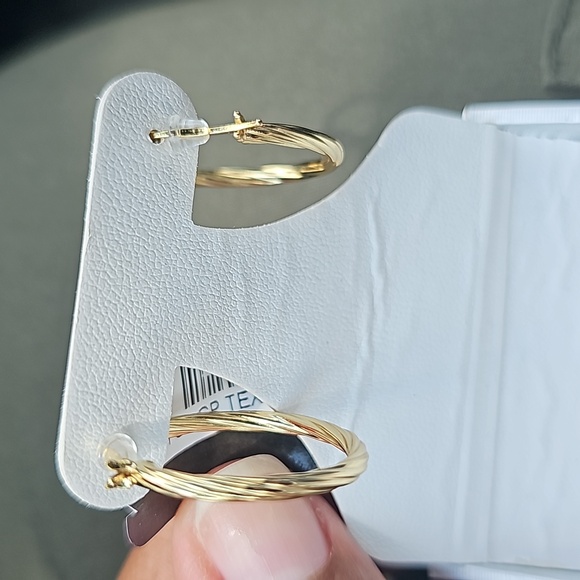 vittoria Jewelry - Sterling silver hoops NWT